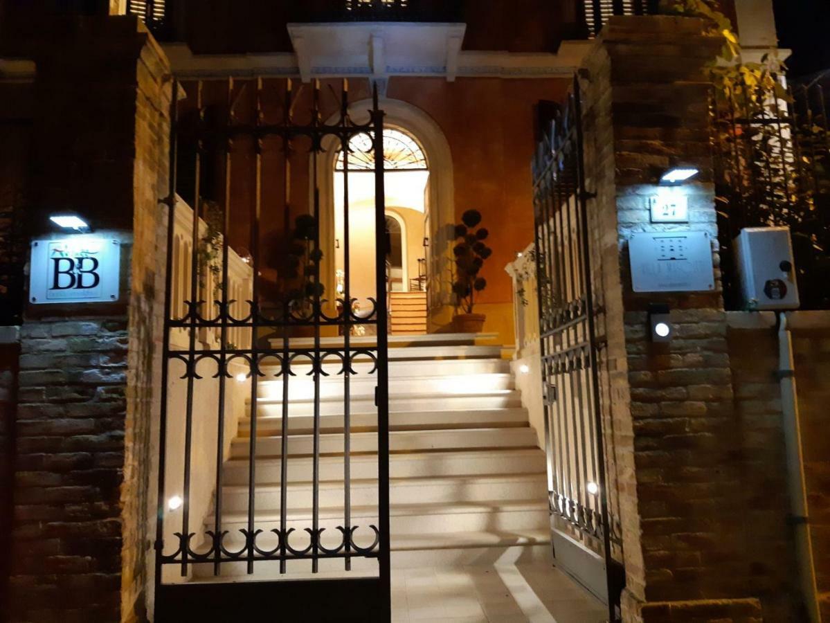 Villa Mascitti B&B Tortoreto Via XX Settembre N27 Екстериор снимка